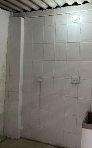 Casa à venda com 268m², 4 quartos e 2 vagas Casa à venda com 268m², 4 quartos e 2 vagasEdícula