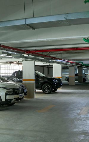 Studio para alugar com 44m², 1 quarto e 1 vaga Studio para alugar com 44m², 1 quarto e 1 vagaÁREAS COMUNS - GARAGEM