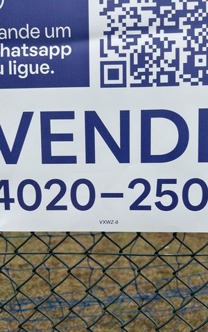 Casa de condomínio para alugar com 492m², 4 quartos e 3 vagas