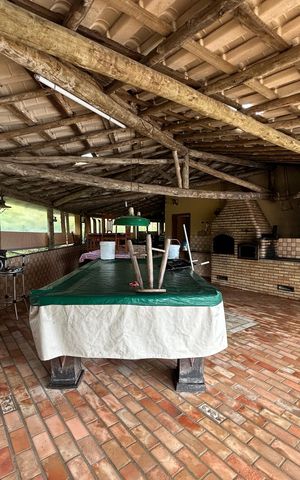 Casa de condomínio para alugar com 492m², 4 quartos e 3 vagas