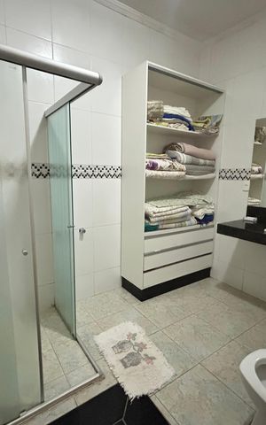 Casa de condomínio para alugar com 492m², 4 quartos e 3 vagas
