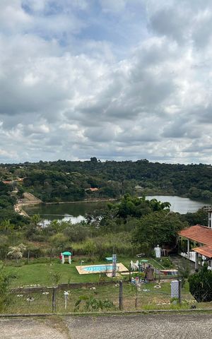 Casa de condomínio para alugar com 492m², 4 quartos e 3 vagas