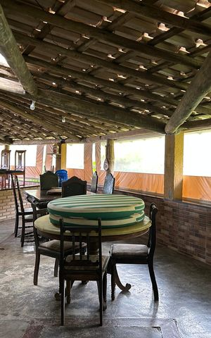 Casa de condomínio para alugar com 492m², 4 quartos e 3 vagas