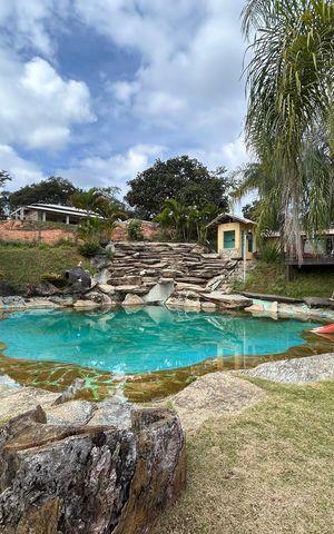 Casa de condomínio para alugar com 492m², 4 quartos e 3 vagas