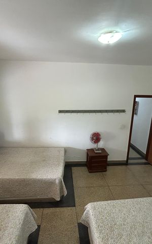 Casa de condomínio para alugar com 492m², 4 quartos e 3 vagas