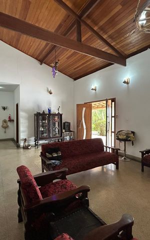 Casa de condomínio para alugar com 492m², 4 quartos e 3 vagas