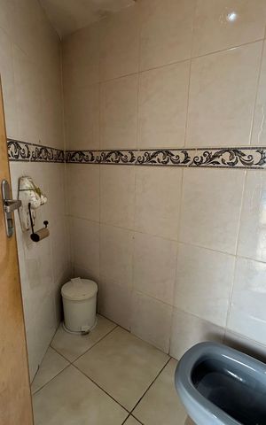 Casa de condomínio para alugar com 492m², 4 quartos e 3 vagas