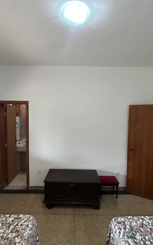 Casa de condomínio para alugar com 492m², 4 quartos e 3 vagas
