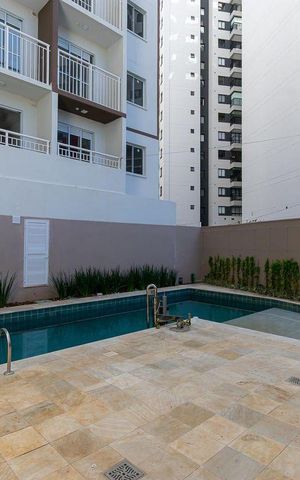 Apartamento à venda com 30m², 1 quarto e sem vaga Apartamento à venda com 30m², 1 quarto e sem vagaÁrea comum - Piscina