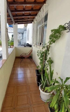 Casa à venda com 186m², 2 quartos e sem vaga Casa à venda com 186m², 2 quartos e sem vagaÁrea externa