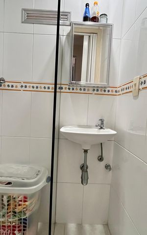 Apartamento à venda com 130m², 3 quartos e 1 vaga Apartamento à venda com 130m², 3 quartos e 1 vagaBanheiro de serviço