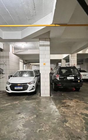 Apartamento à venda com 130m², 3 quartos e 1 vaga