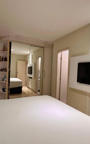 Apartamento à venda com 130m², 3 quartos e 1 vaga Apartamento à venda com 130m², 3 quartos e 1 vagaSuite