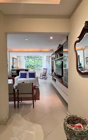 Apartamento à venda com 130m², 3 quartos e 1 vaga Apartamento à venda com 130m², 3 quartos e 1 vagaHall