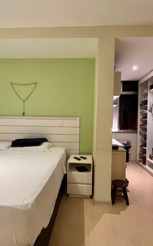 Apartamento à venda com 130m², 3 quartos e 1 vaga Apartamento à venda com 130m², 3 quartos e 1 vagaSuite
