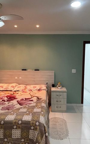 Casa à venda com 240m², 2 quartos e 2 vagas Casa à venda com 240m², 2 quartos e 2 vagasSuíte 1