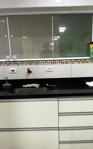 Casa à venda com 240m², 2 quartos e 2 vagas Casa à venda com 240m², 2 quartos e 2 vagasSala de Jantar - Cozinha
