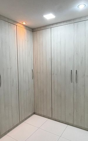 Casa à venda com 240m², 2 quartos e 2 vagas Casa à venda com 240m², 2 quartos e 2 vagasSuíte 1