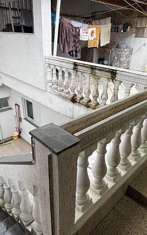 Casa à venda com 240m², 2 quartos e 2 vagas Casa à venda com 240m², 2 quartos e 2 vagasÁrea de Serviço