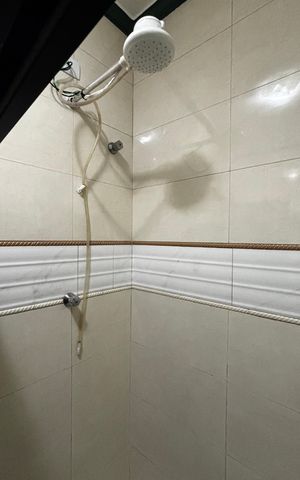 Casa à venda com 240m², 2 quartos e 2 vagas Casa à venda com 240m², 2 quartos e 2 vagasBanheiro da Suíte 1