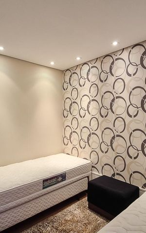 Apartamento à venda com 198m², 3 quartos e 3 vagas Apartamento à venda com 198m², 3 quartos e 3 vagasSuíte 2