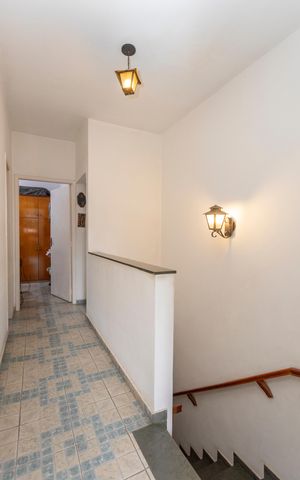 Casa à venda com 168m², 3 quartos e 2 vagasCorredor