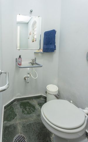 Casa à venda com 168m², 3 quartos e 2 vagasLavabo