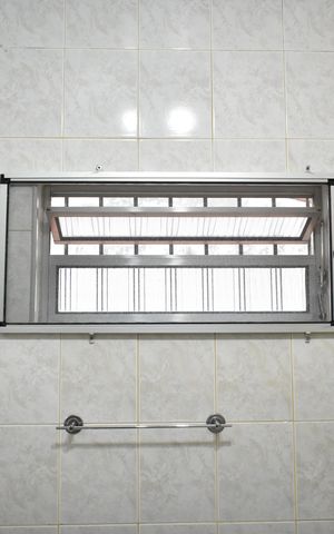 Casa à venda com 150m², 3 quartos e 2 vagasSuíte