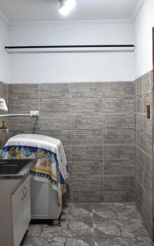 Casa à venda com 150m², 3 quartos e 2 vagasÁrea de Serviço Subsolo