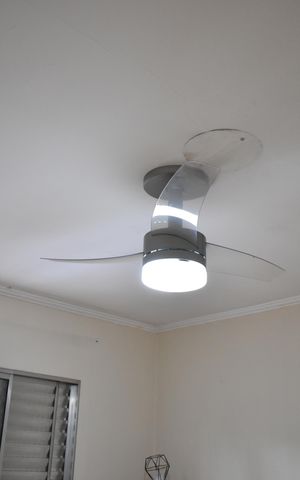 Casa à venda com 150m², 3 quartos e 2 vagasSuíte