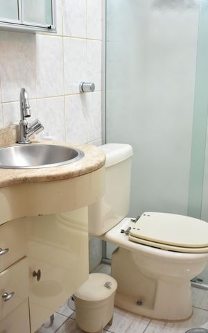 Casa à venda com 150m², 3 quartos e 2 vagasBanheiro