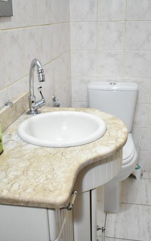 Casa à venda com 150m², 3 quartos e 2 vagasLavabo