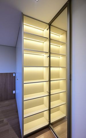 Apartamento à venda com 186m², 3 quartos e 3 vagasArmário da Suíte  2