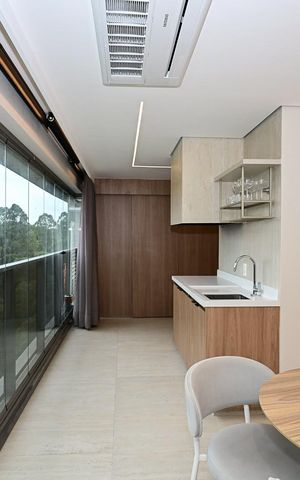Apartamento à venda com 186m², 3 quartos e 3 vagasVaranda