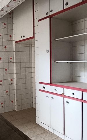 Apartamento à venda com 80m², 2 quartos e sem vaga Apartamento à venda com 80m², 2 quartos e sem vagaCozinha
