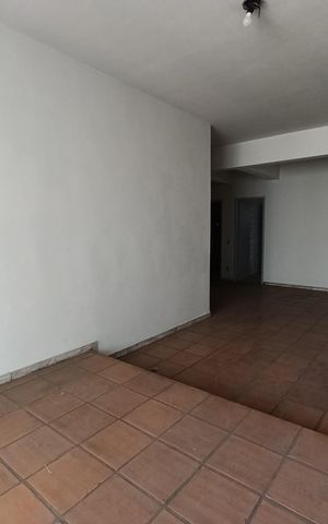 Apartamento à venda com 80m², 2 quartos e sem vaga Apartamento à venda com 80m², 2 quartos e sem vagaSala
