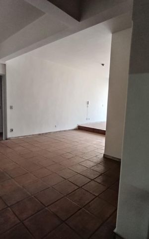 Apartamento à venda com 80m², 2 quartos e sem vaga Apartamento à venda com 80m², 2 quartos e sem vagaSala