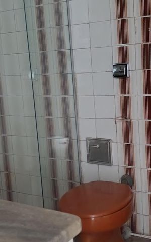 Apartamento à venda com 80m², 2 quartos e sem vaga Apartamento à venda com 80m², 2 quartos e sem vagaBanheiro