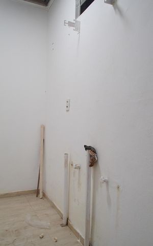 Casa à venda com 80m², 2 quartos e 1 vagaÁrea de Serviço