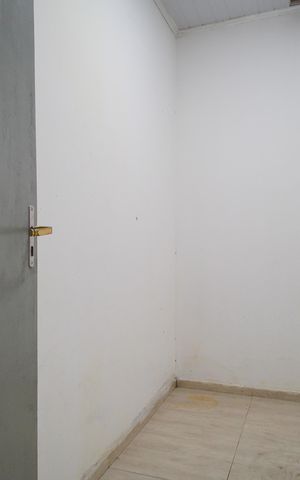 Casa à venda com 80m², 2 quartos e 1 vagaÁrea de Serviço