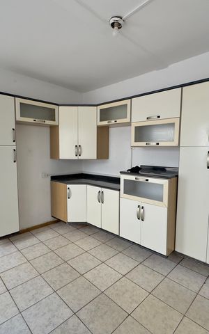 Casa para alugar com 100m², 3 quartos e 3 vagas Casa para alugar com 100m², 3 quartos e 3 vagasCozinha