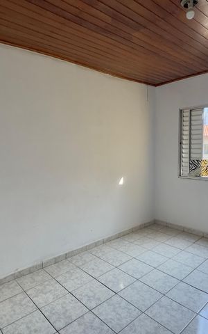Casa para alugar com 100m², 3 quartos e 3 vagas Casa para alugar com 100m², 3 quartos e 3 vagasQuarto 3