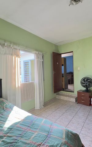 Casa para alugar com 100m², 3 quartos e 3 vagas Casa para alugar com 100m², 3 quartos e 3 vagasQuarto 4