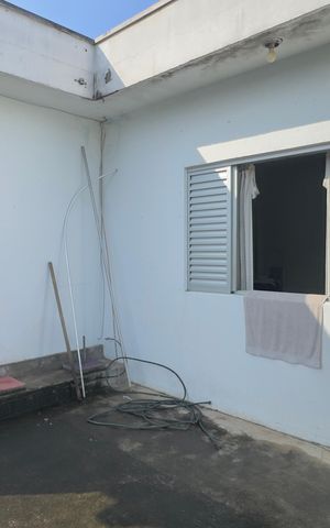 Casa para alugar com 100m², 3 quartos e 3 vagas Casa para alugar com 100m², 3 quartos e 3 vagasSacada
