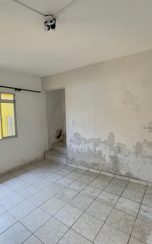 Casa para alugar com 100m², 3 quartos e 3 vagas Casa para alugar com 100m², 3 quartos e 3 vagasSala