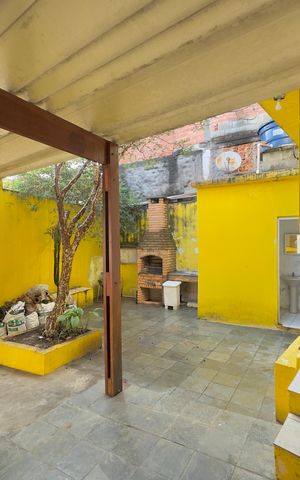 Casa para alugar com 100m², 3 quartos e 3 vagas Casa para alugar com 100m², 3 quartos e 3 vagasQuintal