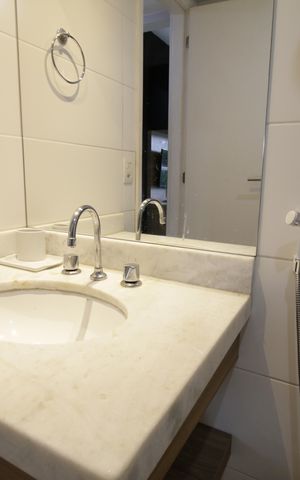 Apartamento à venda com 67m², 2 quartos e 1 vagaBanheiro da Suíte 2