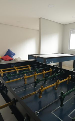 Apartamento à venda com 37m², 2 quartos e sem vagaÁrea comum - Sala de Jogos