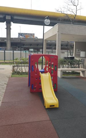 Apartamento à venda com 37m², 2 quartos e sem vagaÁrea comum - Playground