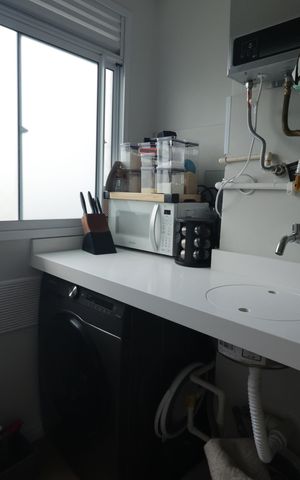 Apartamento à venda com 37m², 2 quartos e sem vagaCozinha e Área de Serviço